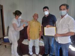 O município de Farol Começou a vacina contra covid-19 para idosos acima de 90 anos.