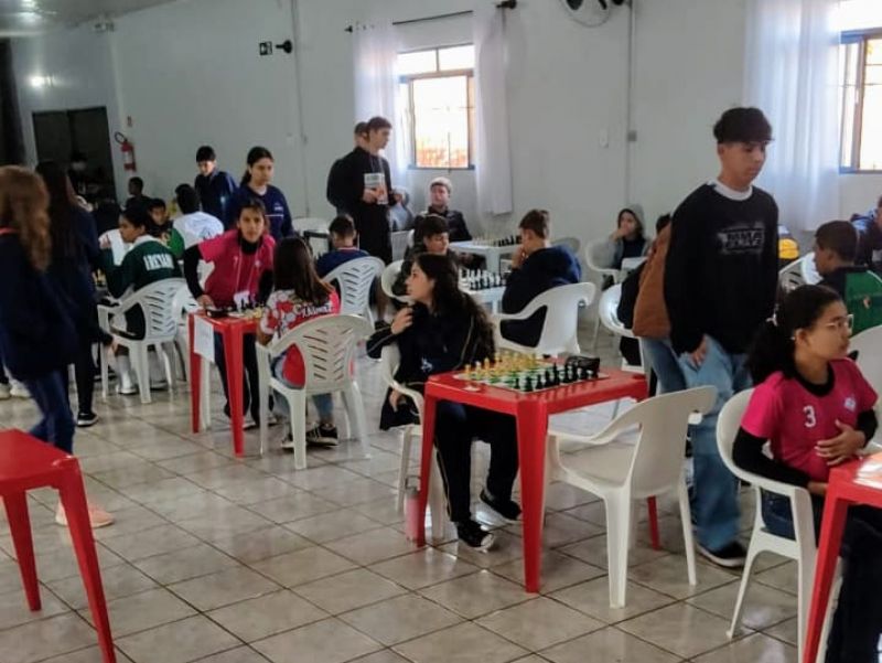 Escolinha vice-campeã