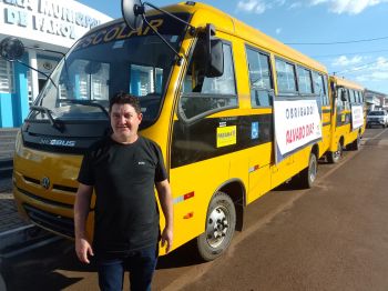 Farol conquista mais dois ônibus para o transporte escolar