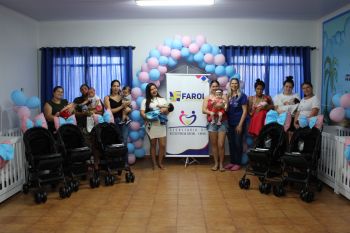 Projeto inovador: Programa Gestante Feliz entregou Kits Maternidade com berço e carrinho de bebê