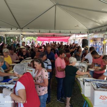 Festa de Folia de Reis reúne grande público em Martinópolis