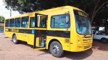 Farol conquista novo ônibus com acessibilidade  reforçando qualidade do transporte escolar