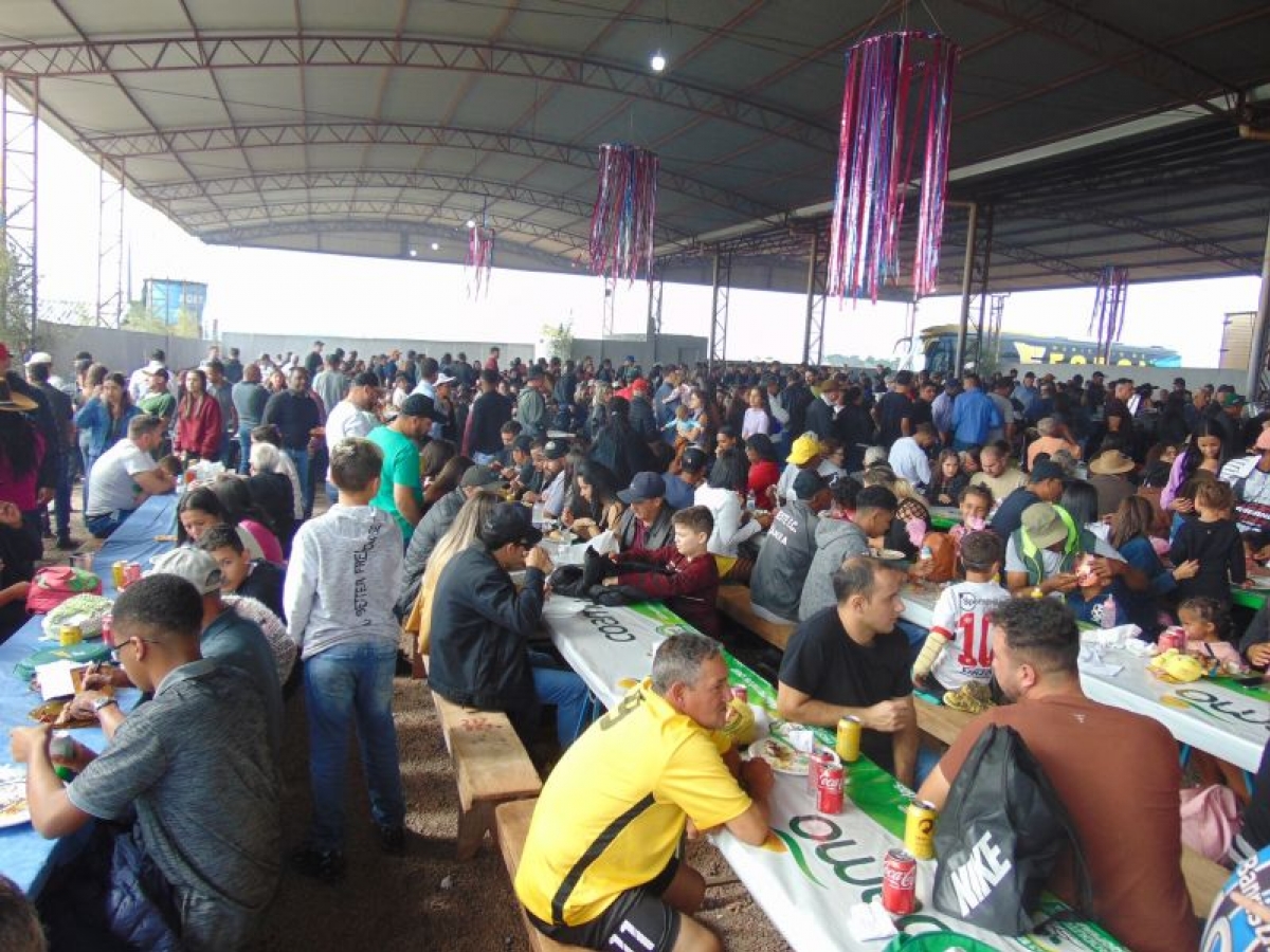 Grande Festa do Agricultor com  torneios, show e costela ao fogo de chão neste domingo